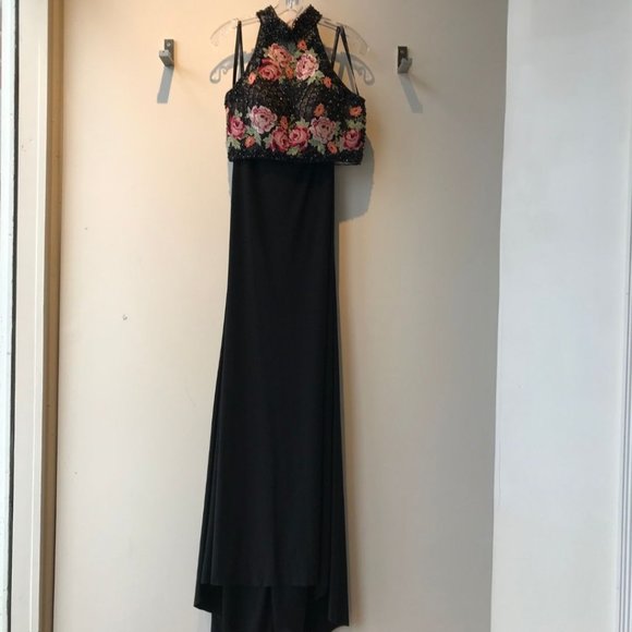 Sherri Hill Floral Two-Piece Gown - Picture 3 of 6